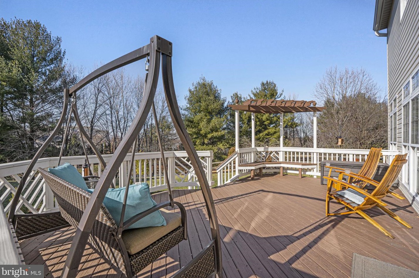 20543 Chapin Ct, Dulles VA  20165-3536 exterior