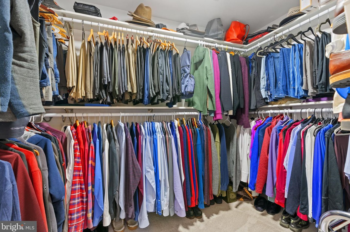 20543 Chapin Ct, Dulles VA  20165-3536 exterior