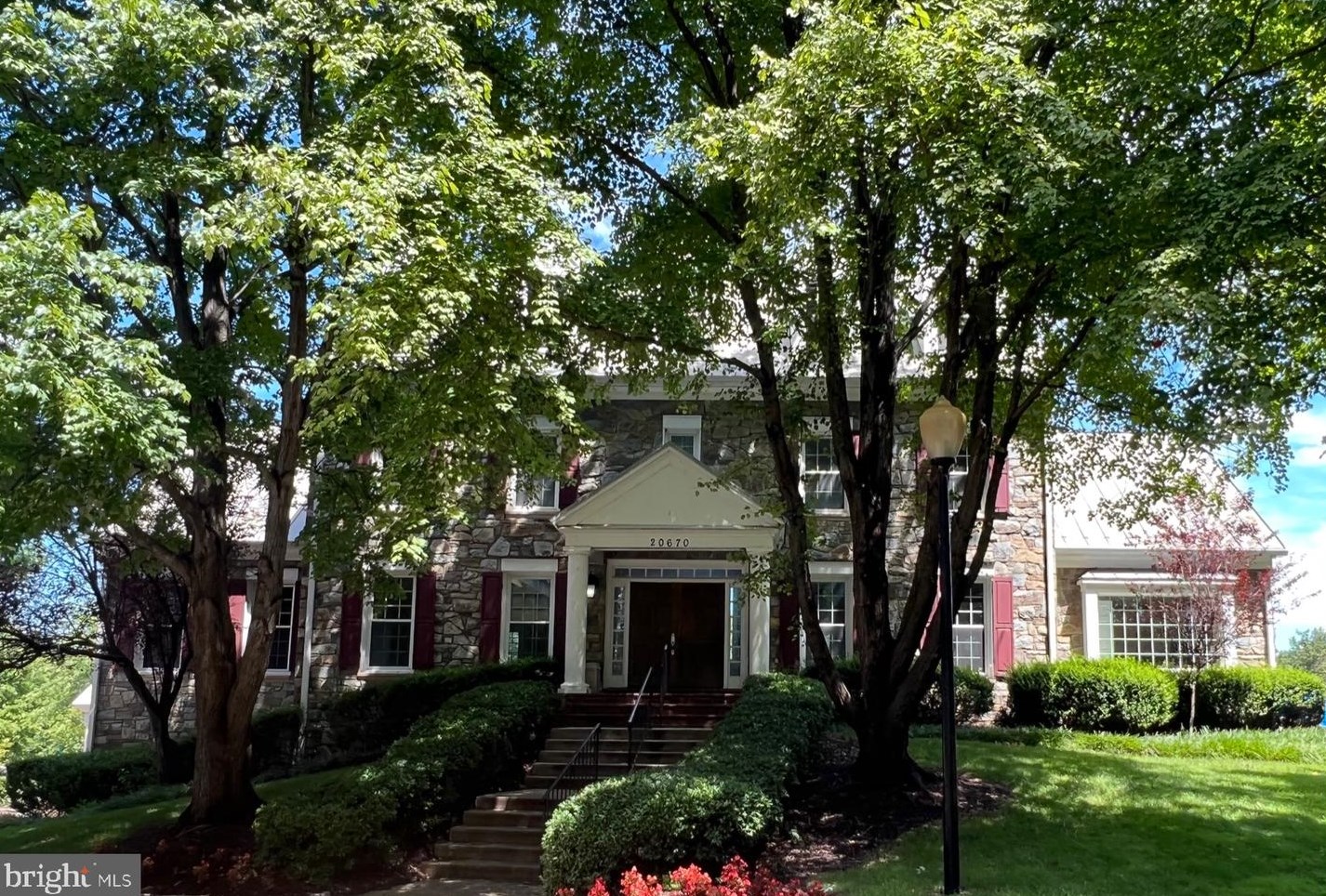 20543 Chapin Ct, Dulles VA  20165-3536 exterior