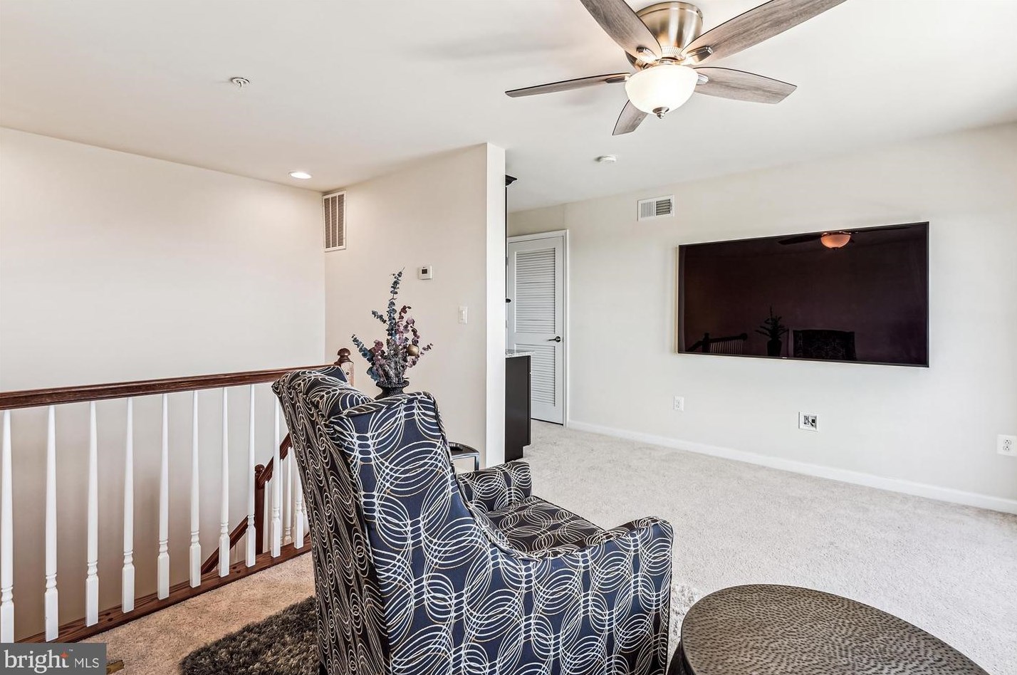 21176 Belmont View Ter, Ashburn VA  20148-4470 exterior