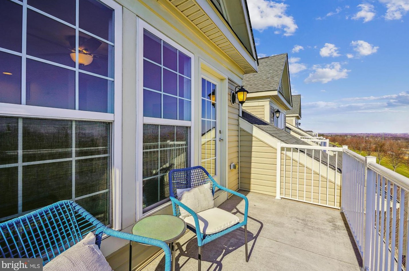 21176 Belmont View Ter, Ashburn VA  20148-4470 exterior