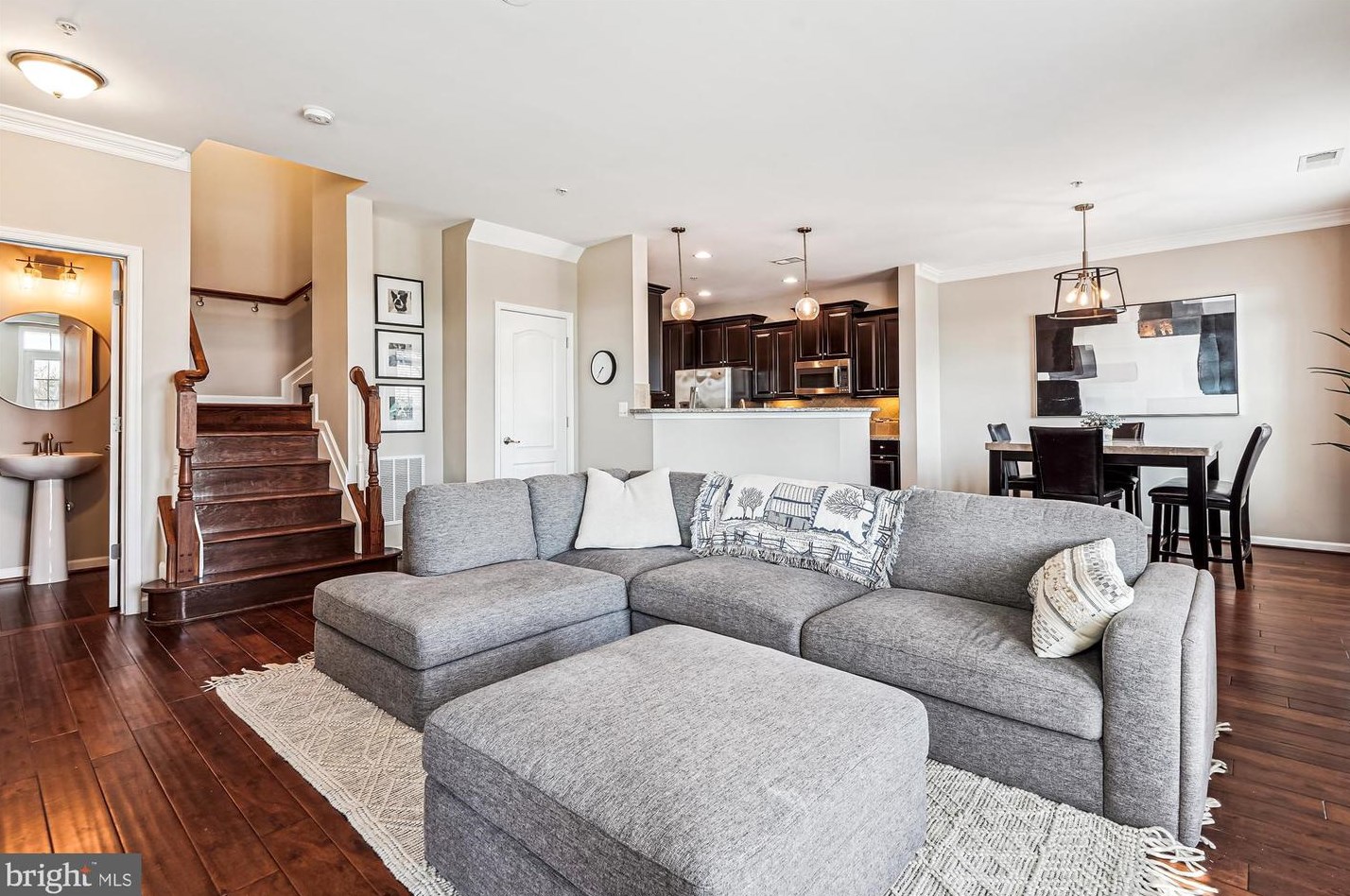 21176 Belmont View Ter, Ashburn VA  20148-4470 exterior