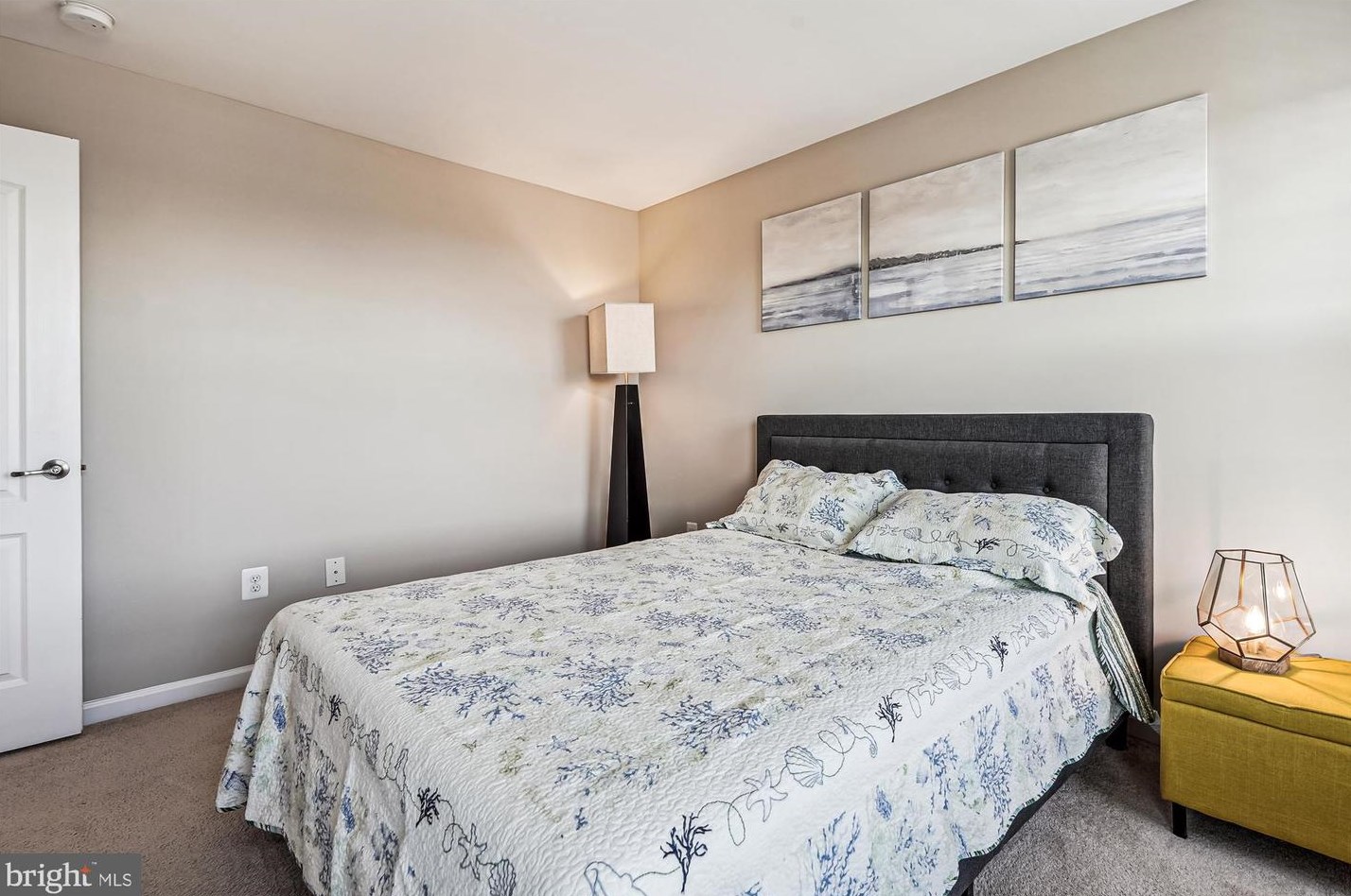 21176 Belmont View Ter, Ashburn VA  20148-4470 exterior