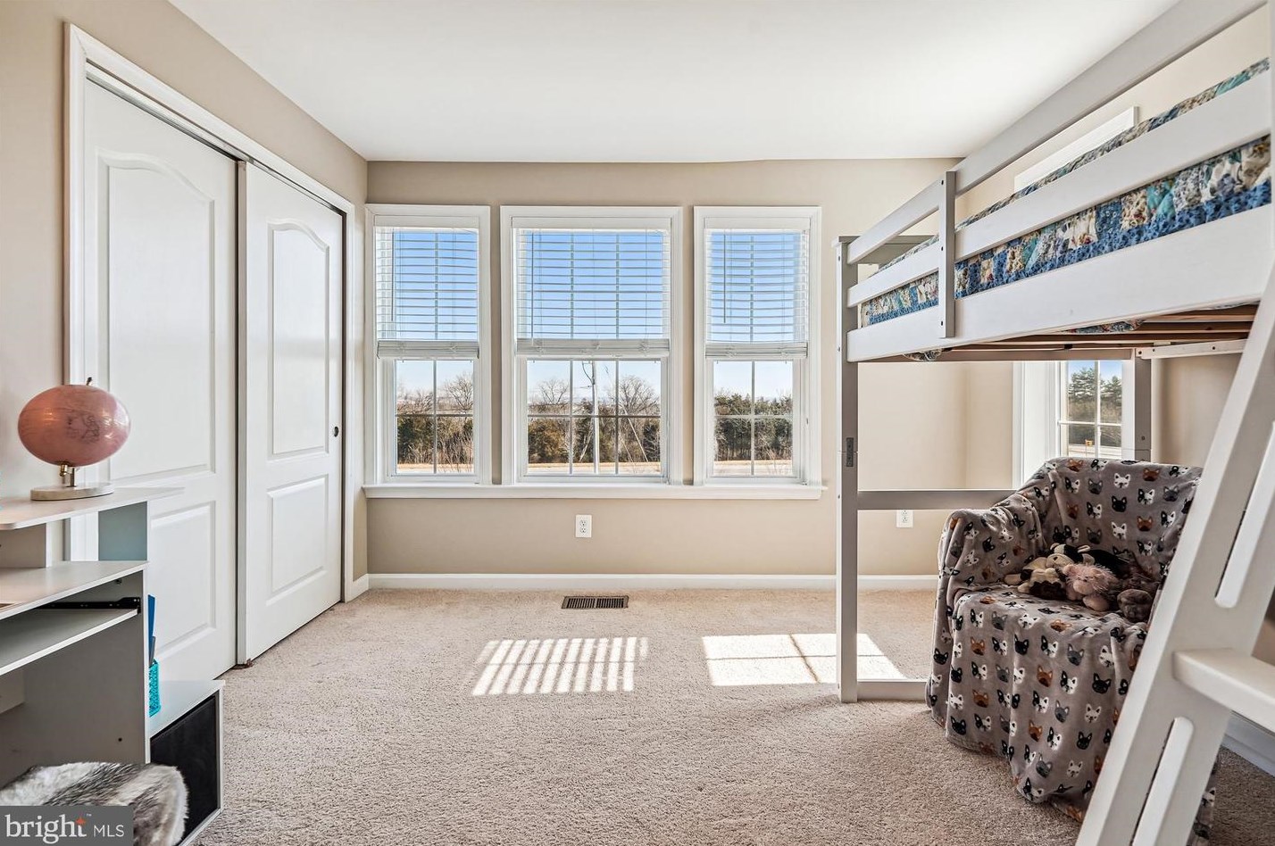 21176 Belmont View Ter, Ashburn VA  20148-4470 exterior