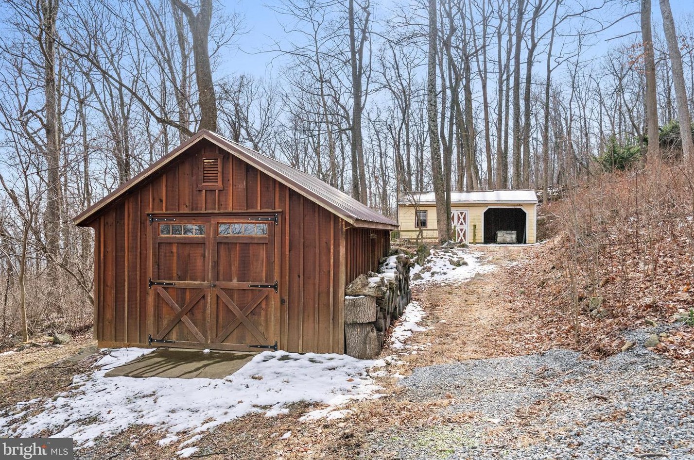 19690 Frst Hl Ln, Mount Weather VA  20135-2039 exterior