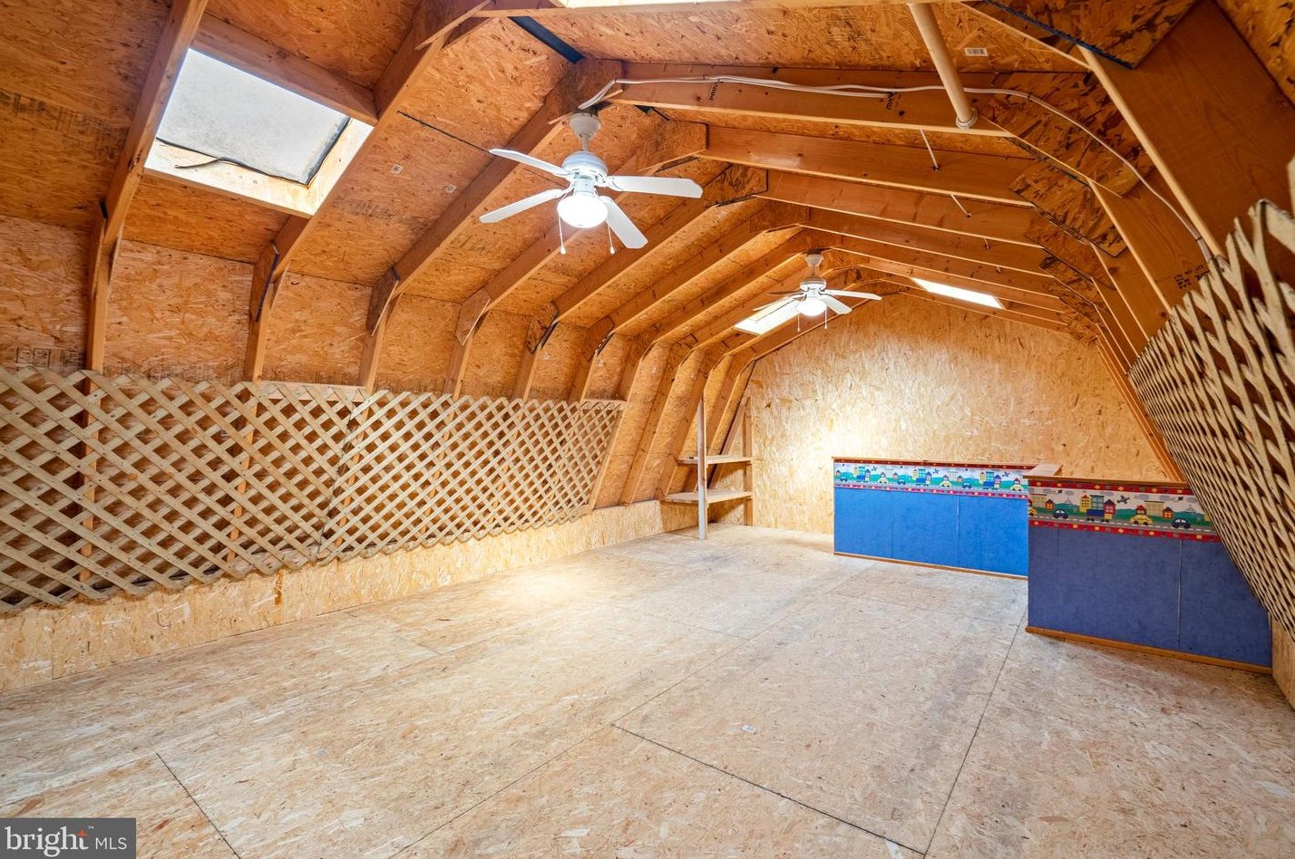 19690 Frst Hl Ln, Mount Weather VA  20135-2039 exterior