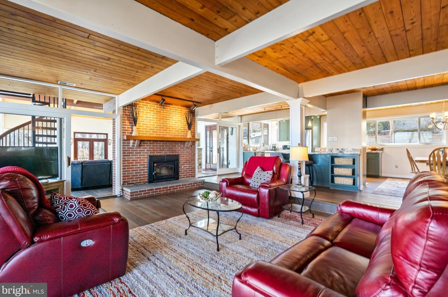 19690 Frst Hl Ln, Mount Weather VA  20135-2039 exterior