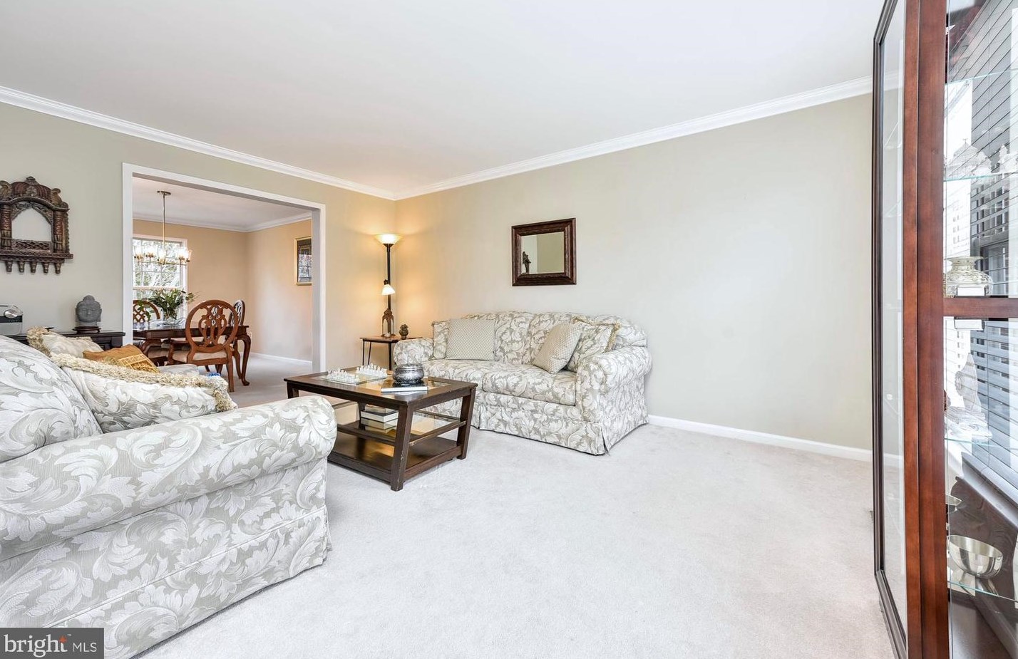 46494 Cedarhurst Dr, Sterling VA  20165-6485 exterior