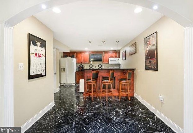 117 Alpine Dr, Leesburg VA  20175-6126 exterior