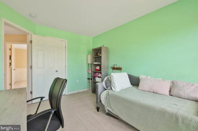 117 Alpine Dr, Leesburg VA  20175-6126 exterior