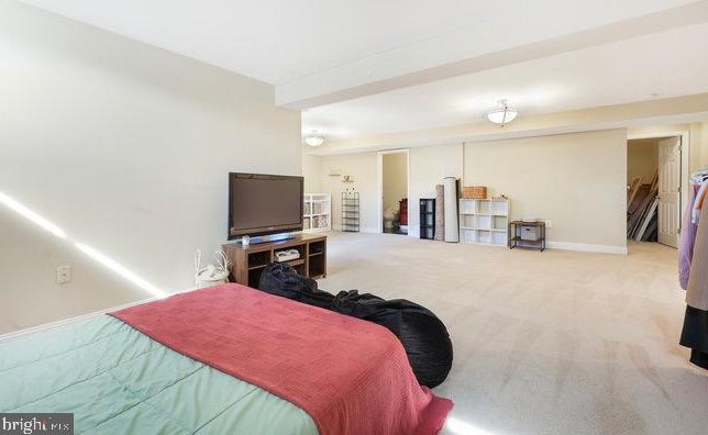 117 Alpine Dr, Leesburg VA  20175-6126 exterior