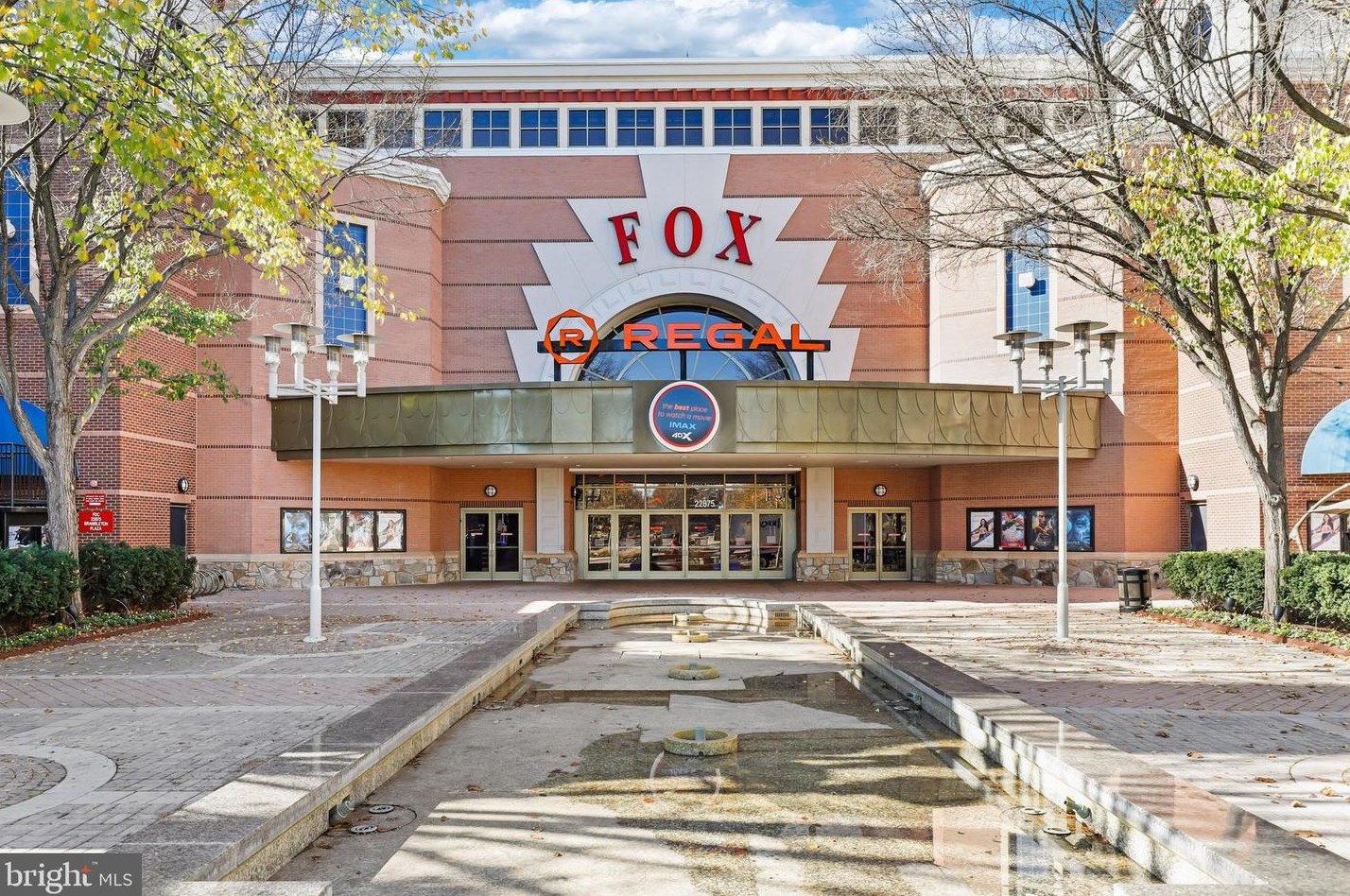 42669 Legacy Park Dr, Ashburn VA  20148-6959 exterior