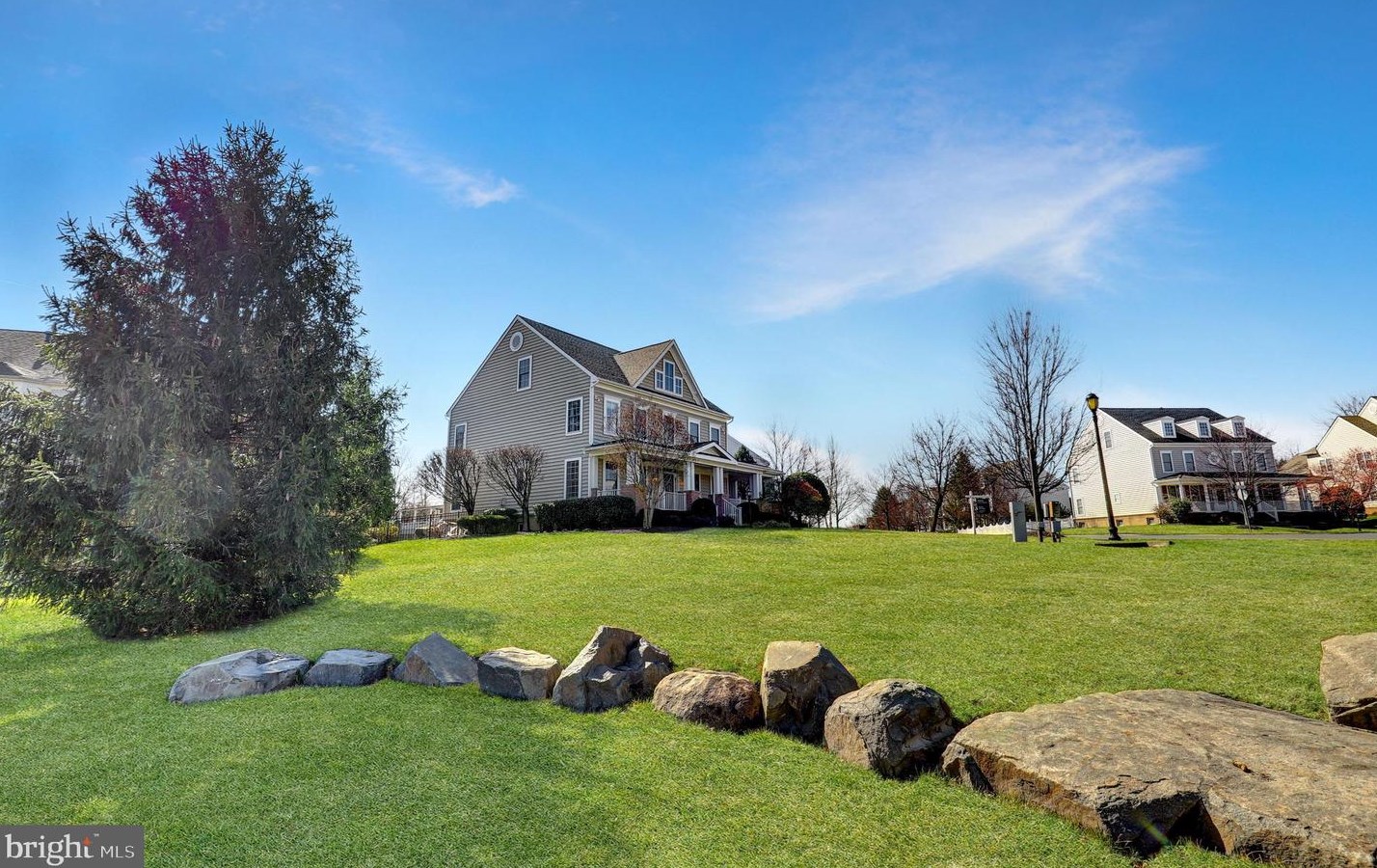 42669 Legacy Park Dr, Ashburn VA  20148-6959 exterior