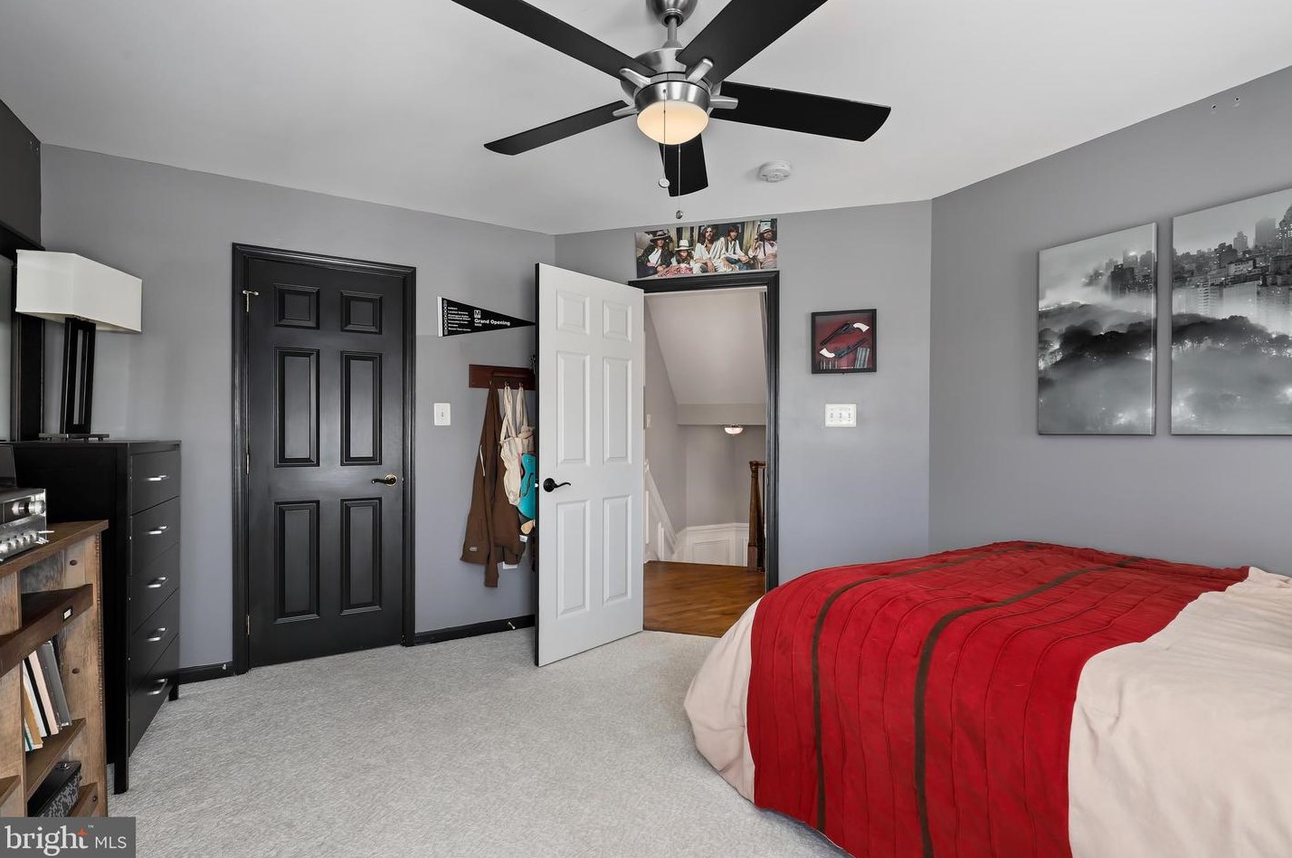 42669 Legacy Park Dr, Ashburn VA  20148-6959 exterior