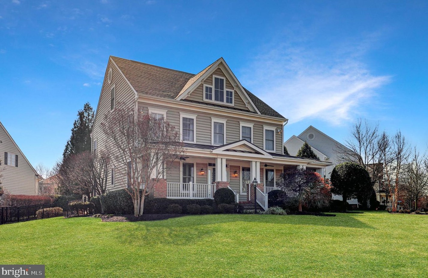 42669 Legacy Park Dr, Ashburn VA  20148-6959 exterior