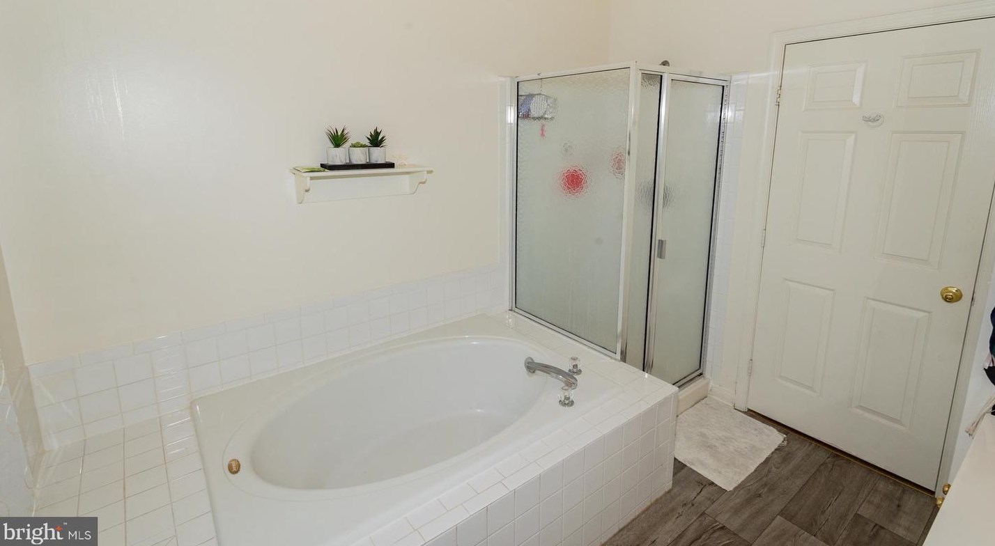 44469 Potter Ter, Ashburn VA  20147-7138 exterior