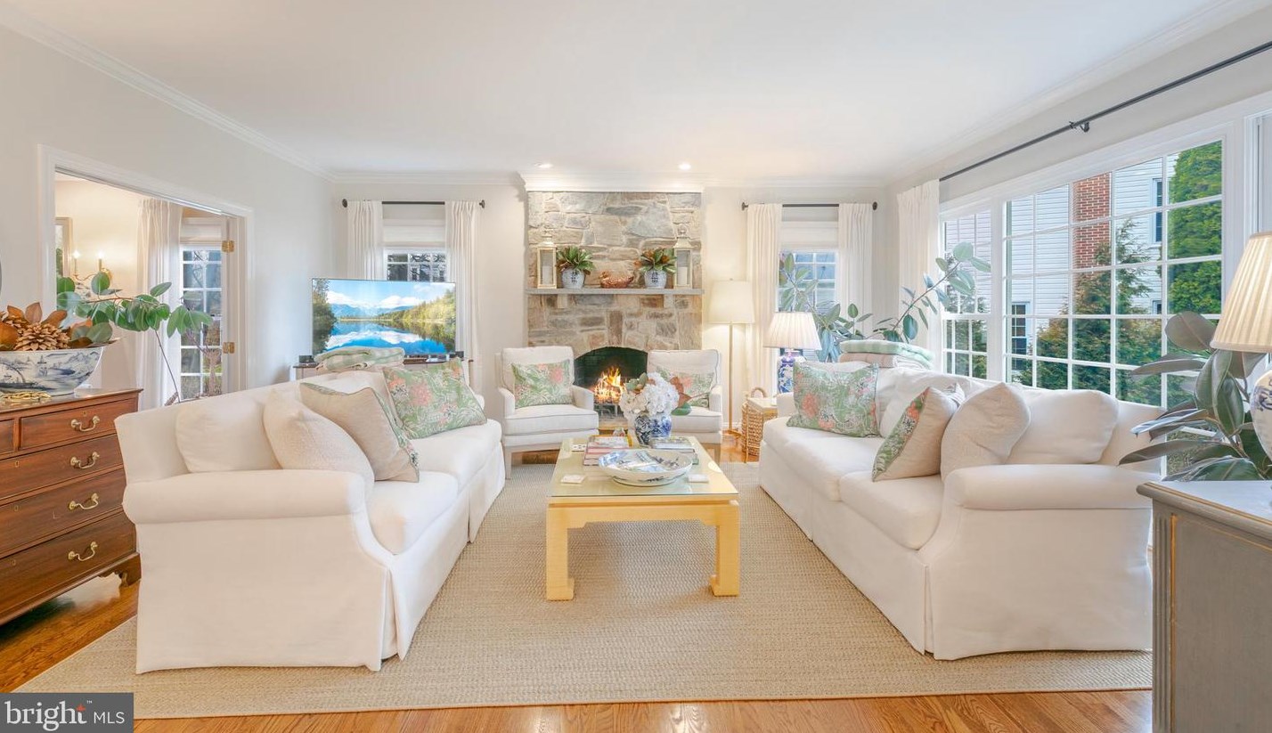 1401 Harle Pl, Leesburg VA  20175-5801 exterior