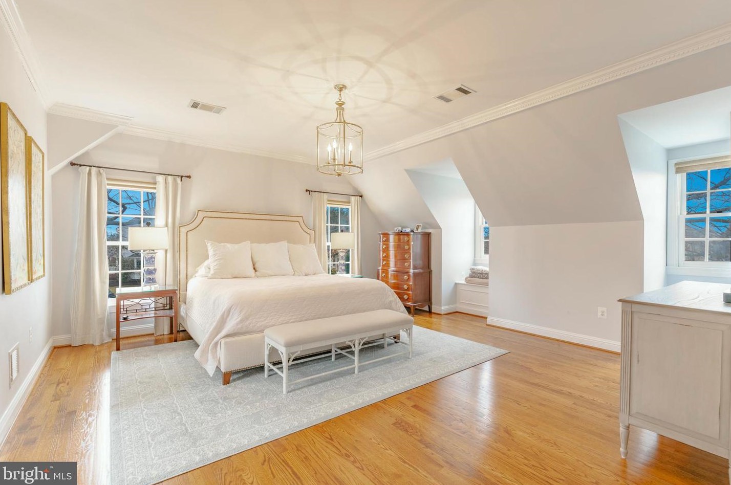 1401 Harle Pl, Leesburg VA  20175-5801 exterior