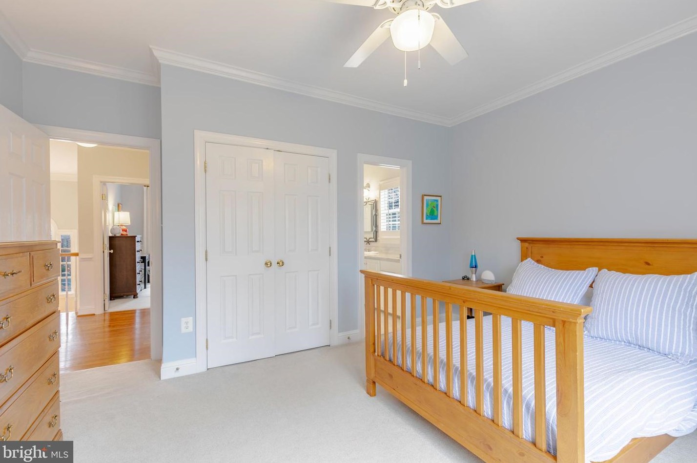 1401 Harle Pl, Leesburg VA  20175-5801 exterior