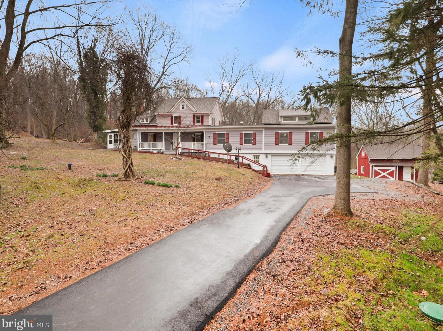 13188 Loyalty Rd, Leesburg VA  20176-6112 exterior