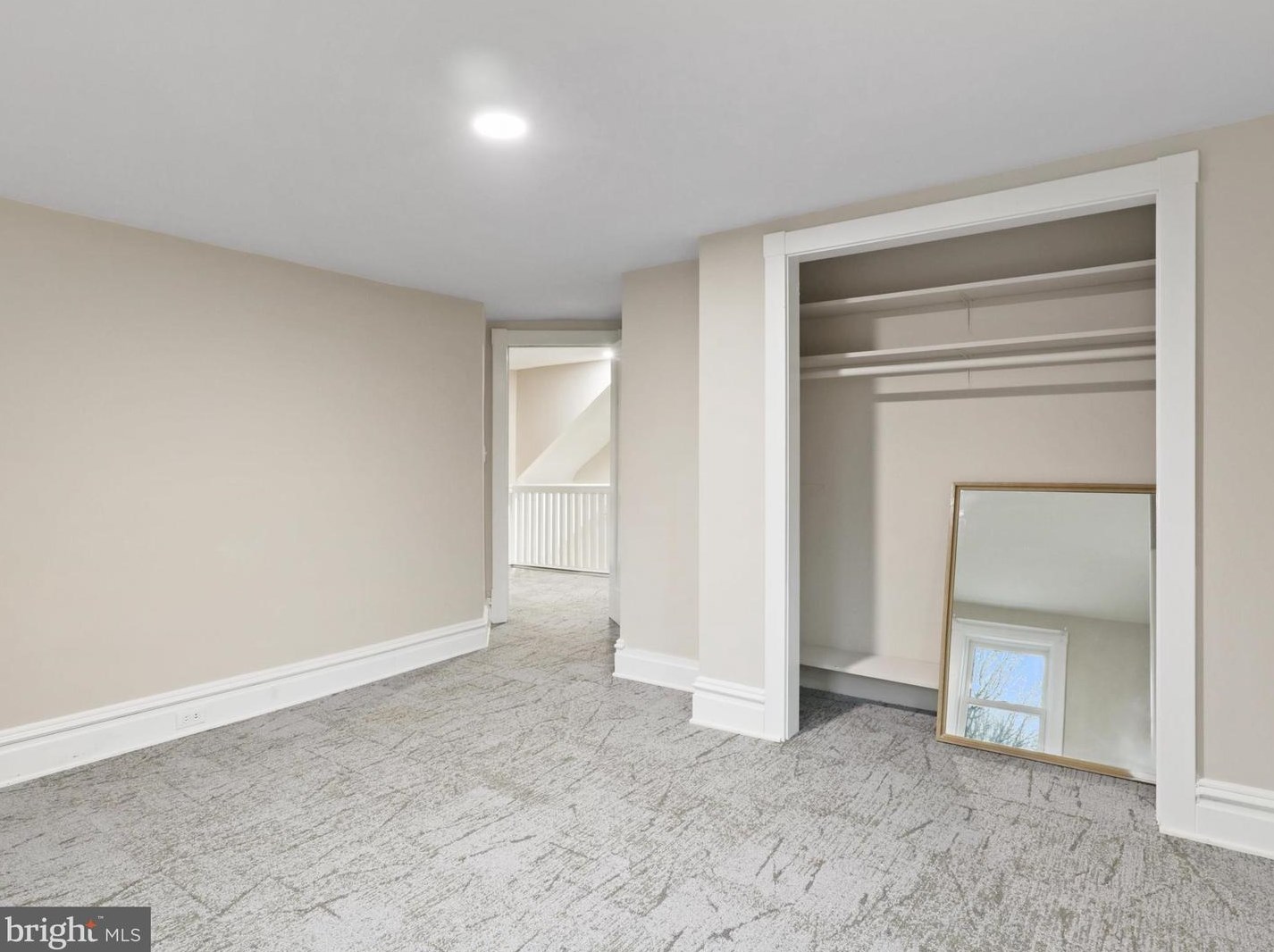 13188 Loyalty Rd, Leesburg VA  20176-6112 exterior