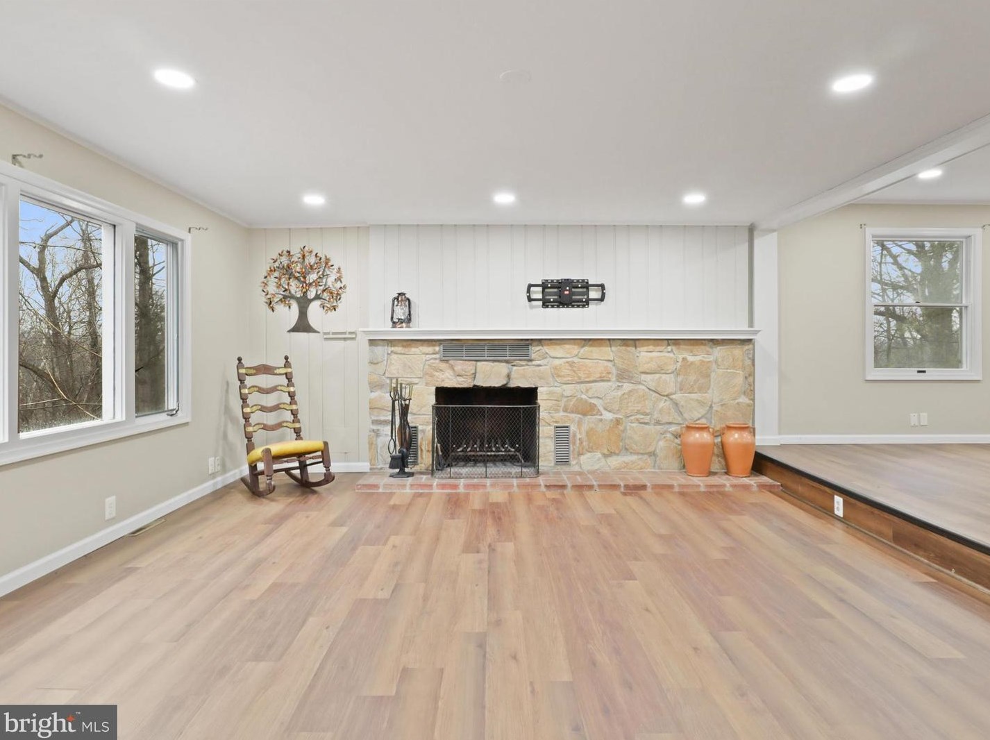 13188 Loyalty Rd, Leesburg VA  20176-6112 exterior