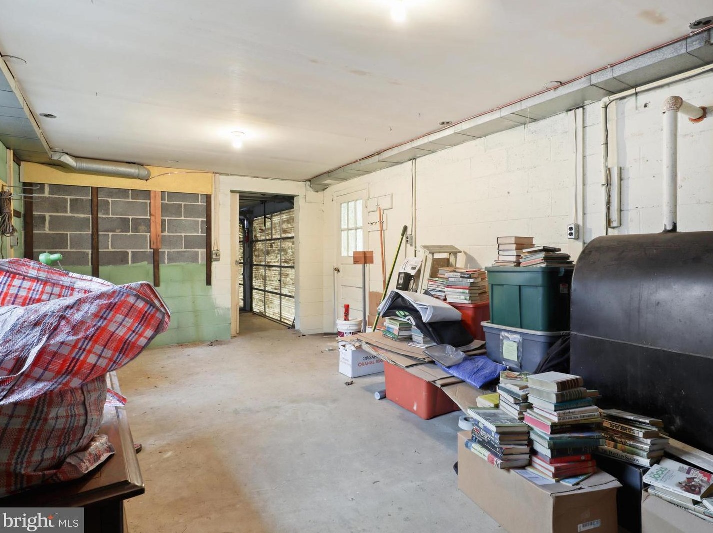 13188 Loyalty Rd, Leesburg VA  20176-6112 exterior