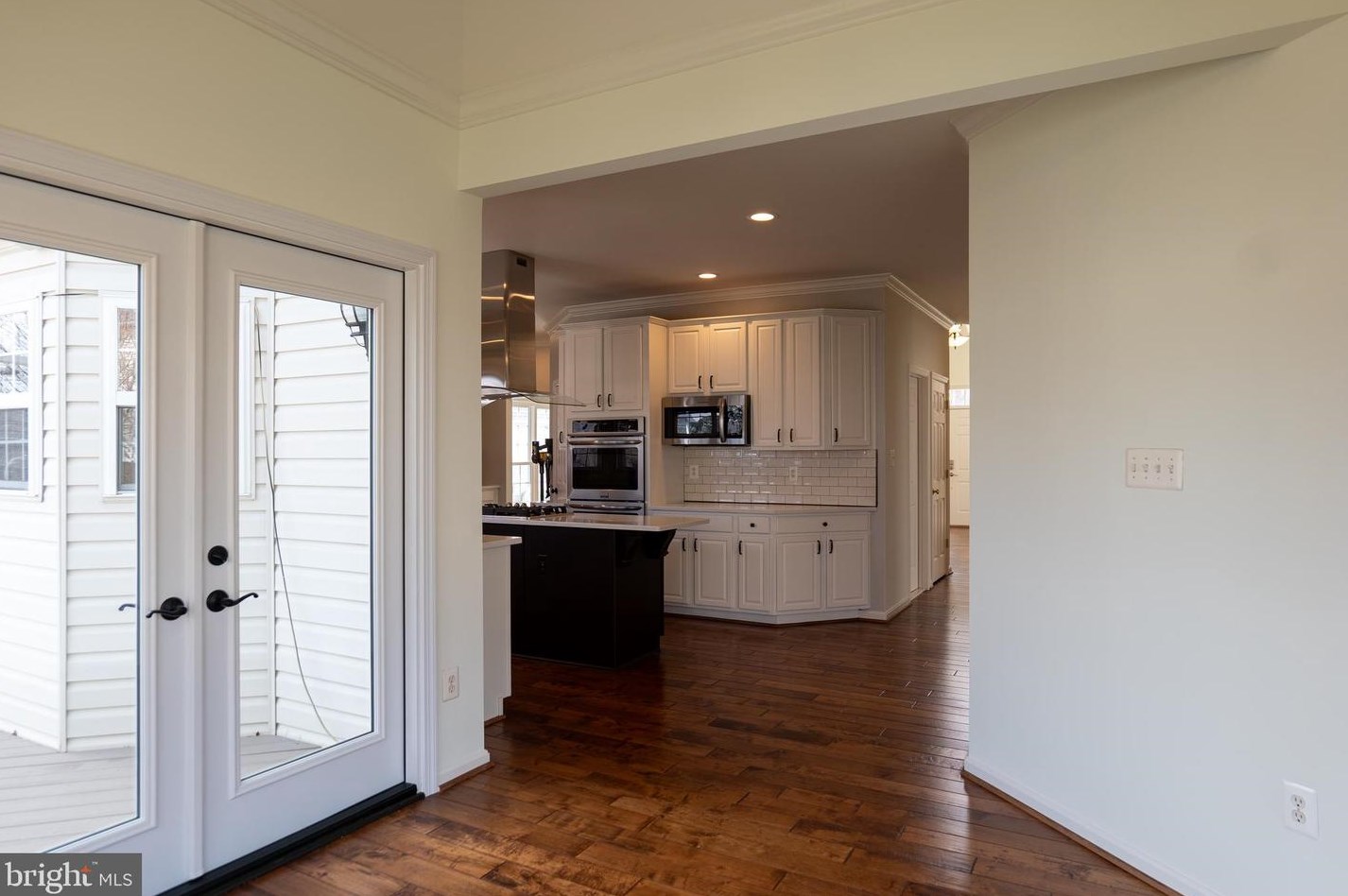 43832 Robindale Ct, Ashburn VA  20147-2379 exterior