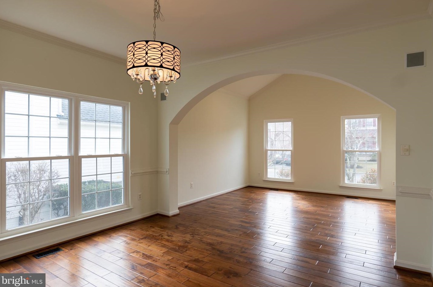 43832 Robindale Ct, Ashburn VA  20147-2379 exterior