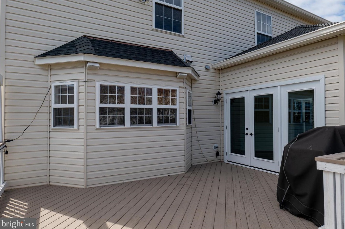 43832 Robindale Ct, Ashburn VA  20147-2379 exterior