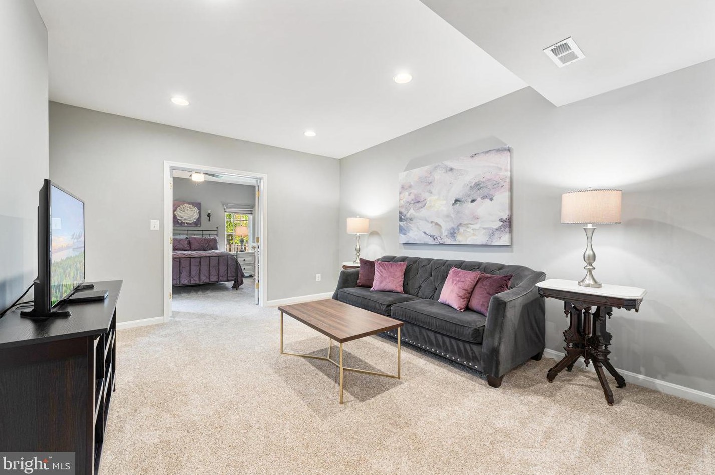 42698 Latrobe St, Fairfax VA  20152-3944 exterior