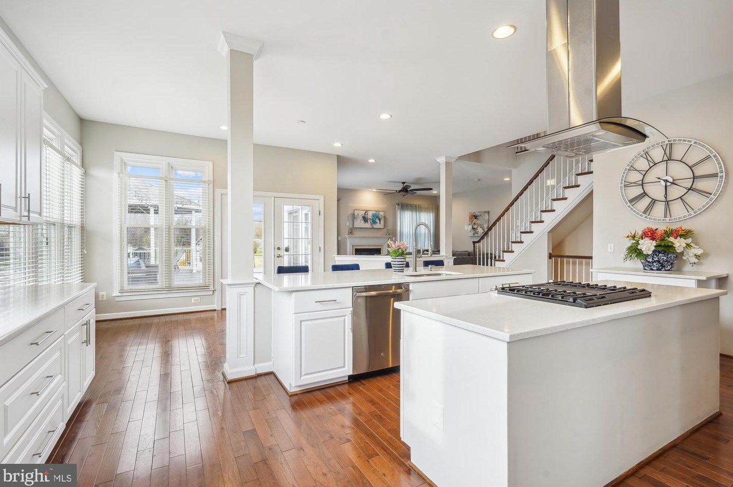 25073 Gazelle Ct, Fairfax VA  20152-5905 exterior