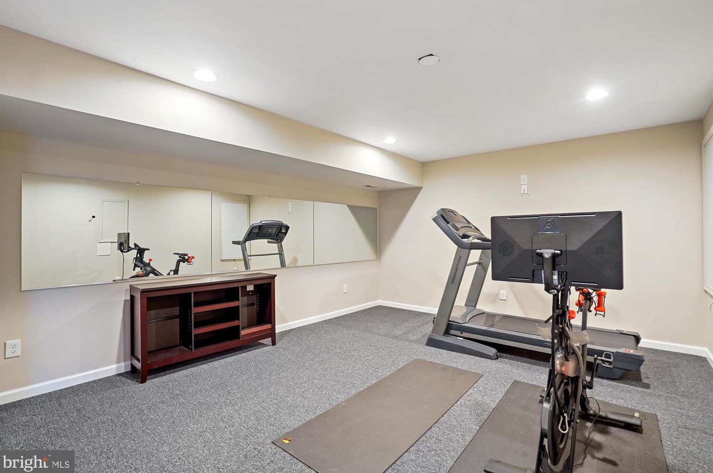 25073 Gazelle Ct, Fairfax VA  20152-5905 exterior