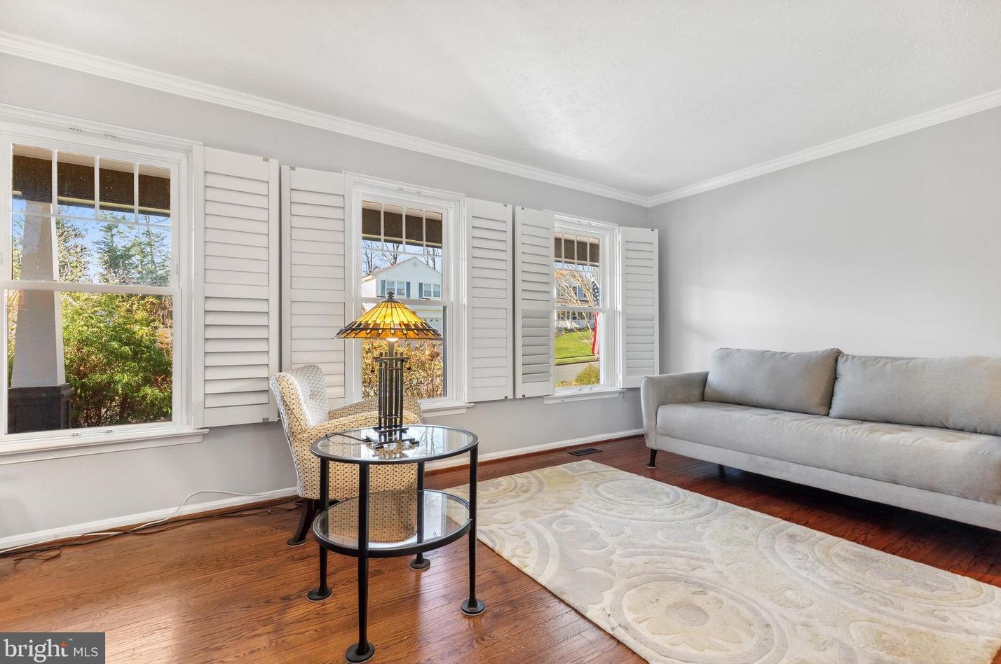 202 Markwood Dr, Dulles VA  20165-5813 exterior