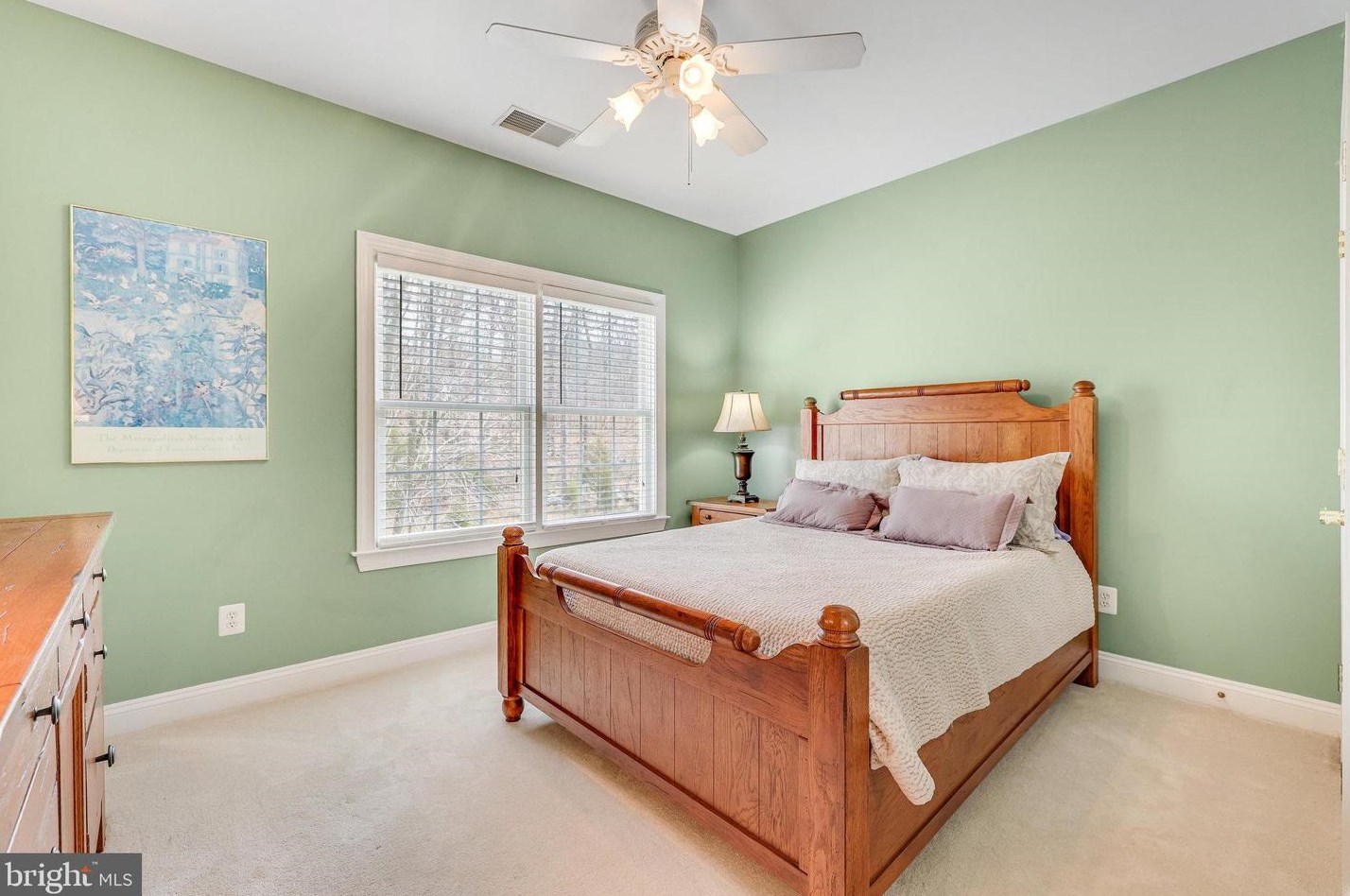 19060 Kipheart Dr, Leesburg VA  20176-8416 exterior