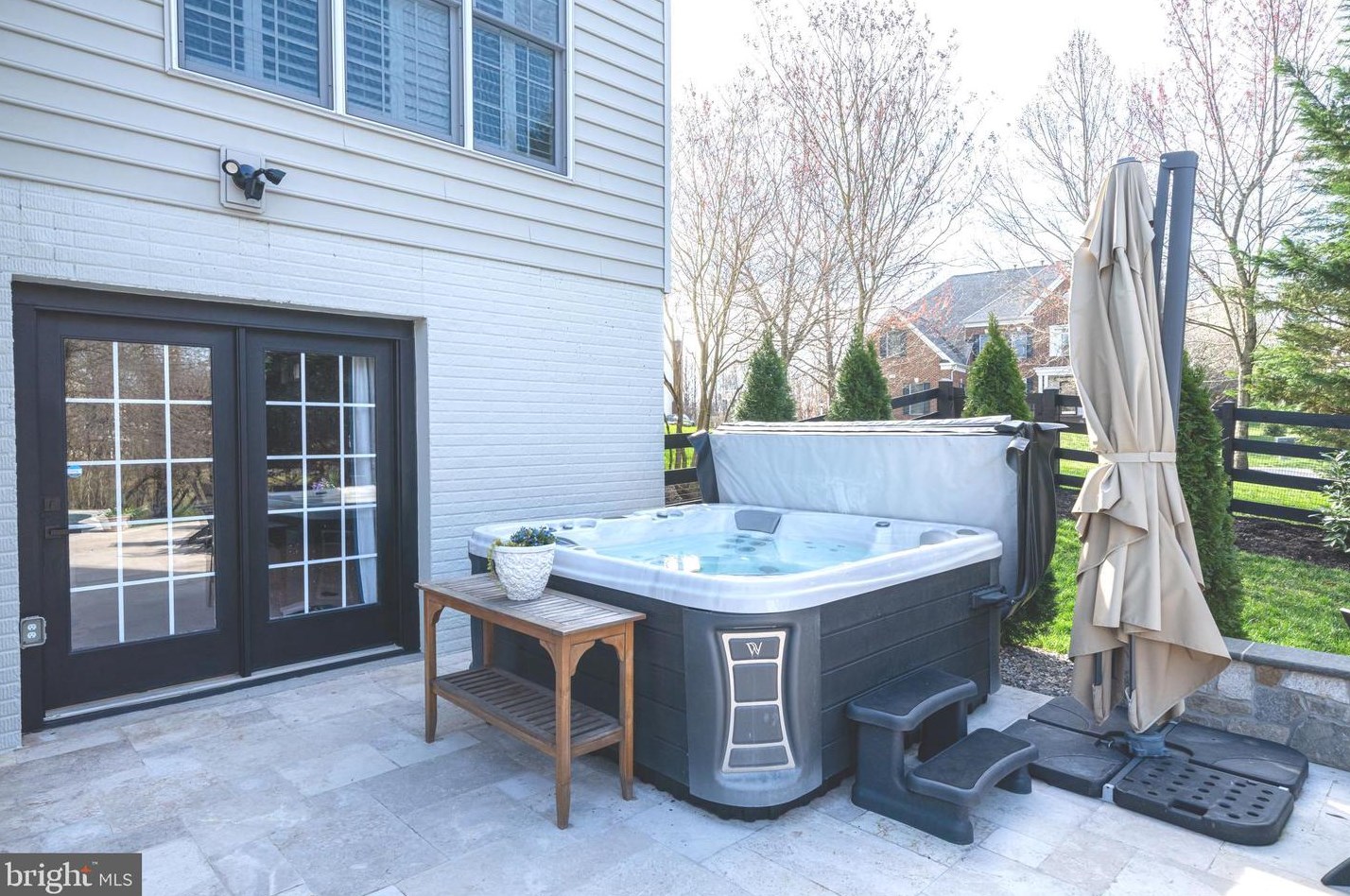 24156 Spring Meadow Cir, Stone Ridge VA  20105-3476 exterior
