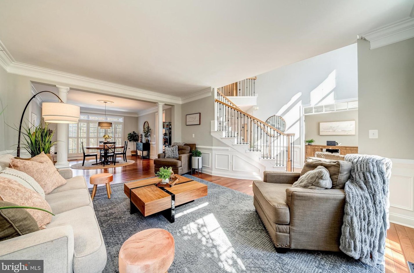 24156 Spring Meadow Cir, Stone Ridge VA  20105-3476 exterior