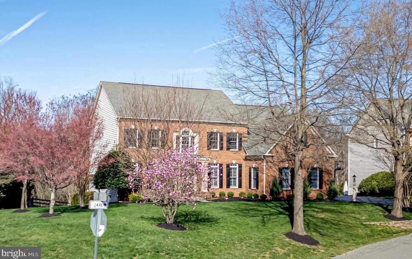 24156 Spring Meadow Cir, Stone Ridge VA  20105-3476 exterior