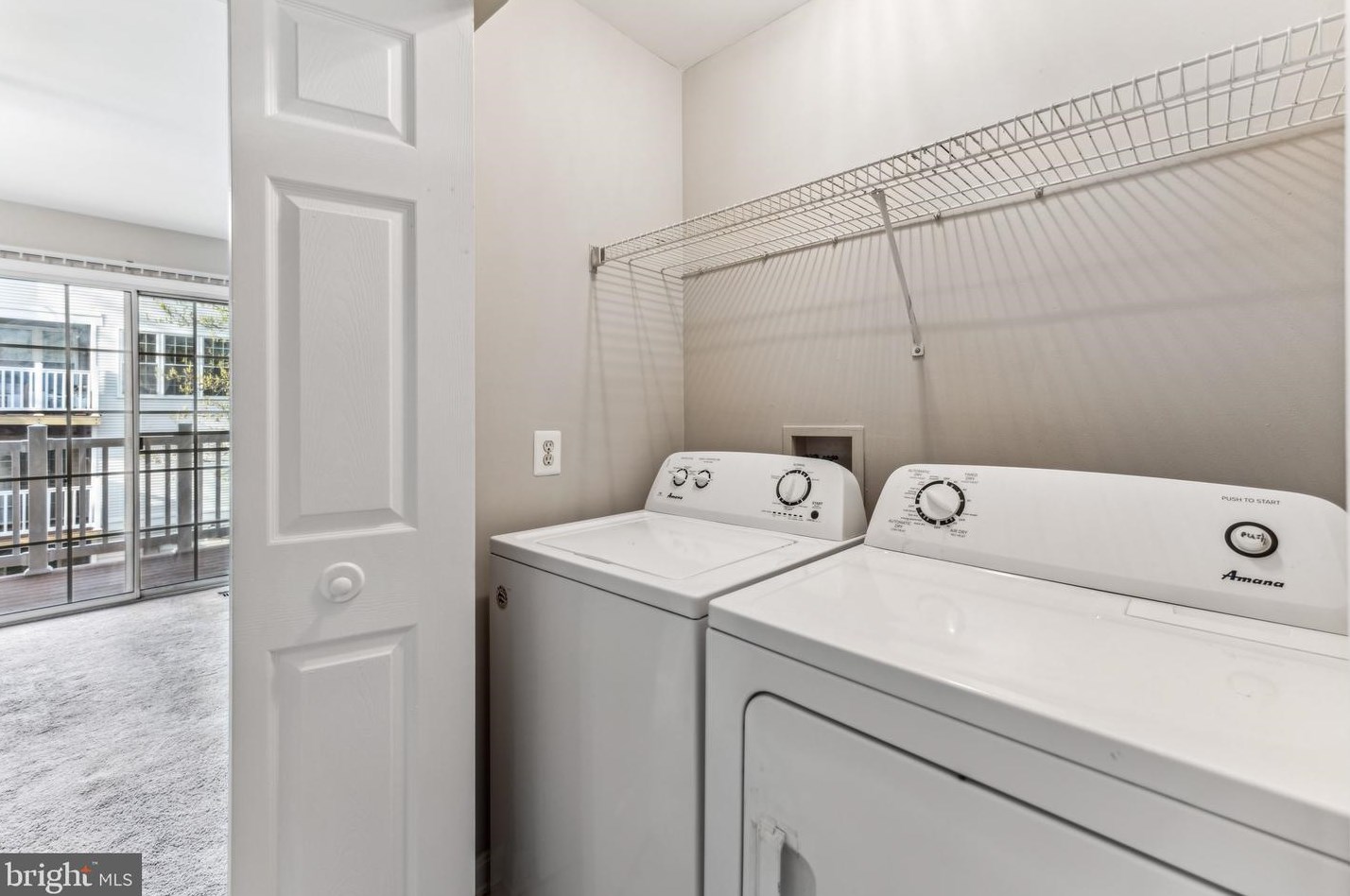 45484 Whistling Ter, Dulles VA  20166-6825 exterior