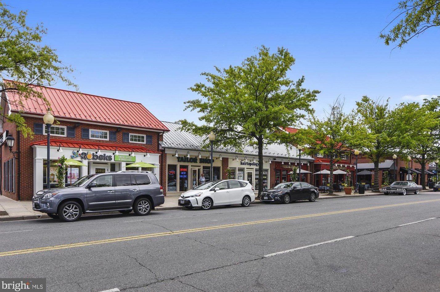 20361 Center Brook Sq, Dulles VA  20165-5183 exterior