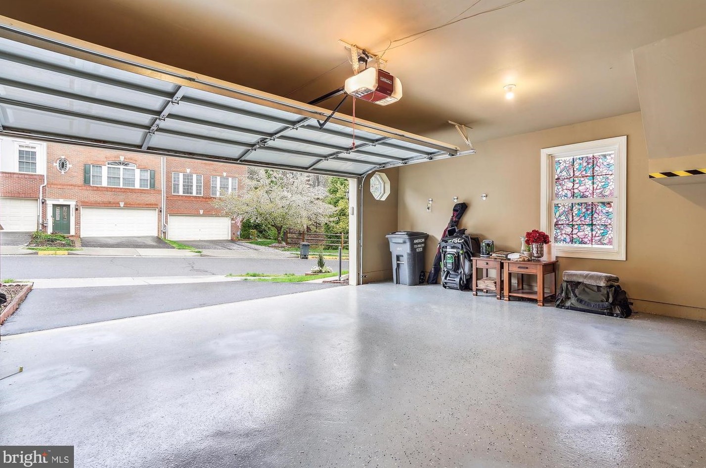 20361 Center Brook Sq, Dulles VA  20165-5183 exterior