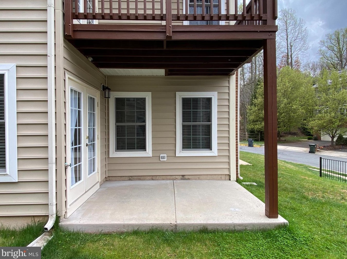 20361 Center Brook Sq, Dulles VA  20165-5183 exterior