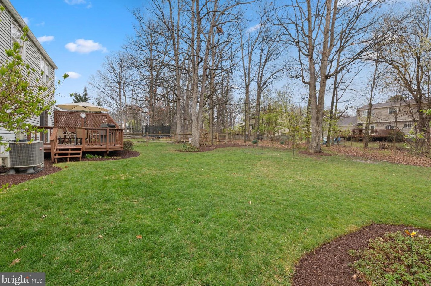 112 Caragana Ct, Dulles VA  20164-2830 exterior