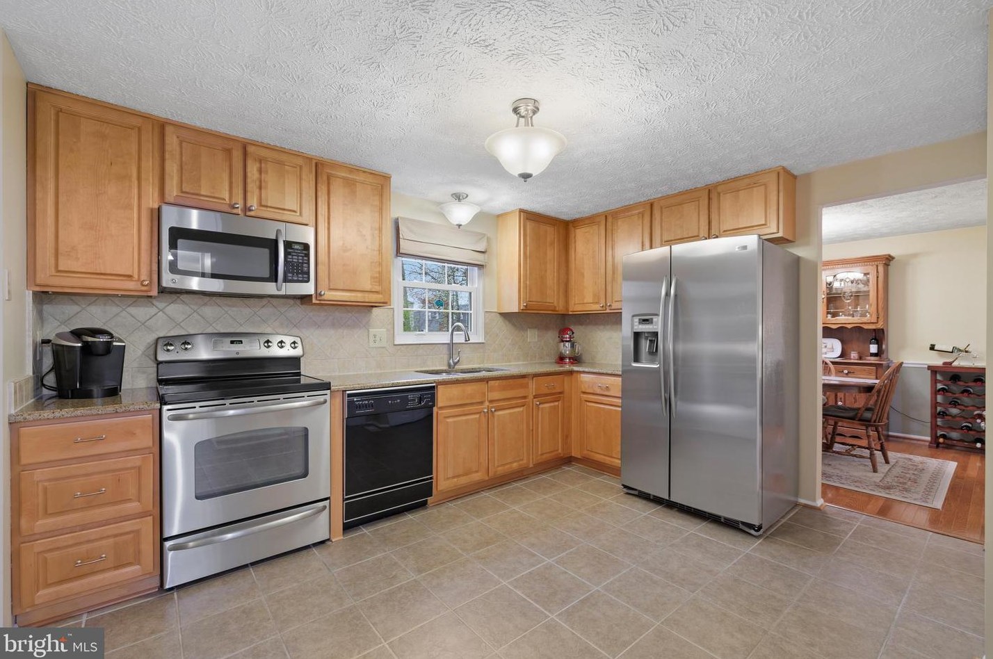 112 Caragana Ct, Dulles VA  20164-2830 exterior