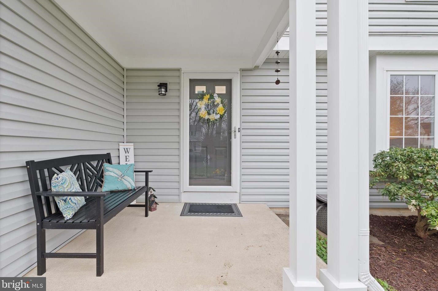 112 Caragana Ct, Dulles VA  20164-2830 exterior