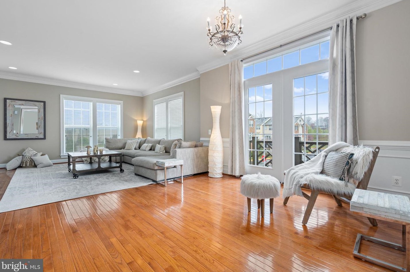 351 Pink Azalea Ter, Leesburg VA  20175-5436 exterior