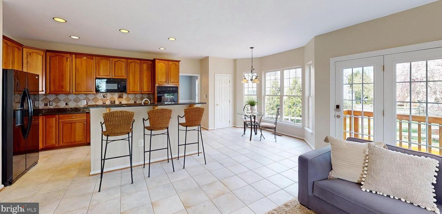 47680 Leechecker Ct, Dulles VA exterior