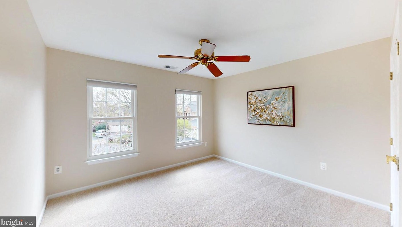 47680 Leechecker Ct, Dulles VA exterior