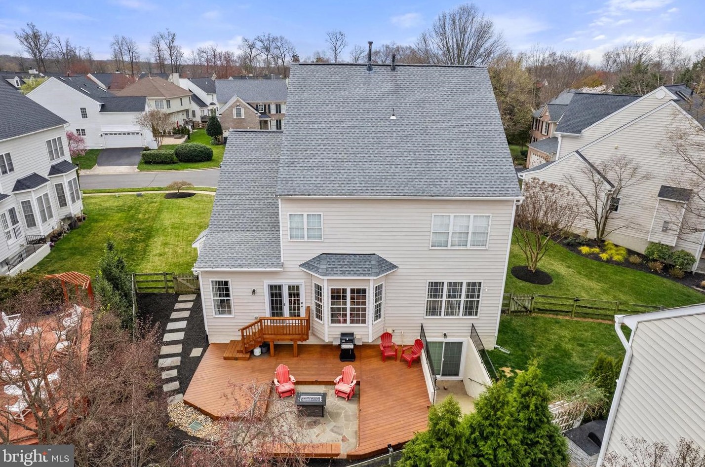 47680 Leechecker Ct, Dulles VA exterior