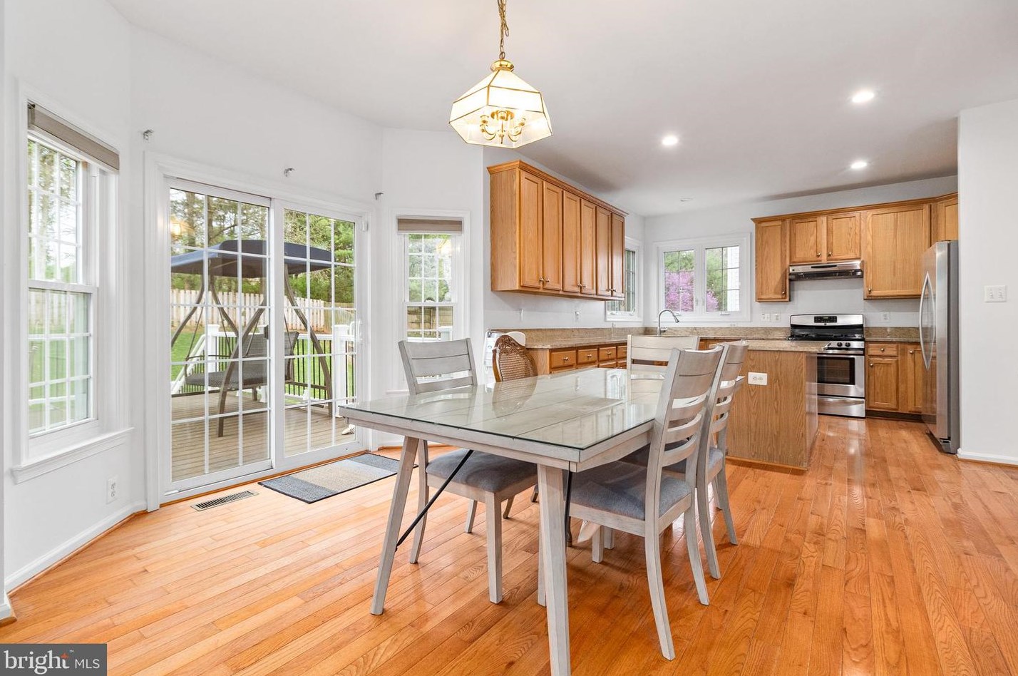 20616 Sutherlin Pl, Dulles VA  20165-8500 exterior